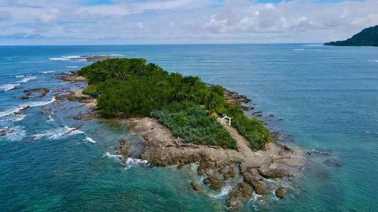 Cabuya Island